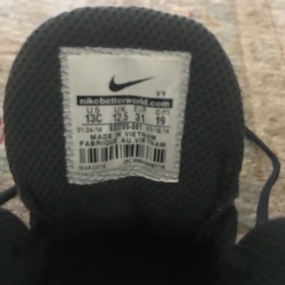 Nike Stutter Step 2 Basketball Shoes - Picture 6 of 6